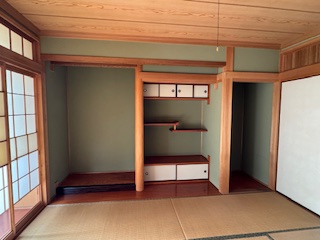 http://www.firstland.co.jp/recommend_baibai/images/%E5%86%86%E5%B1%B11F%E3%80%80%E5%92%8C%E5%AE%A4A.jpg